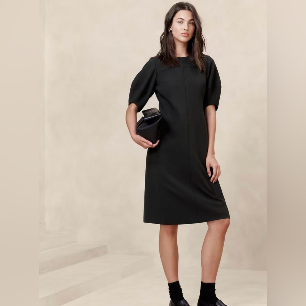 BANANA REPUBLIC LANTERN-SLEEVE KNEE-LENGTH DRESS